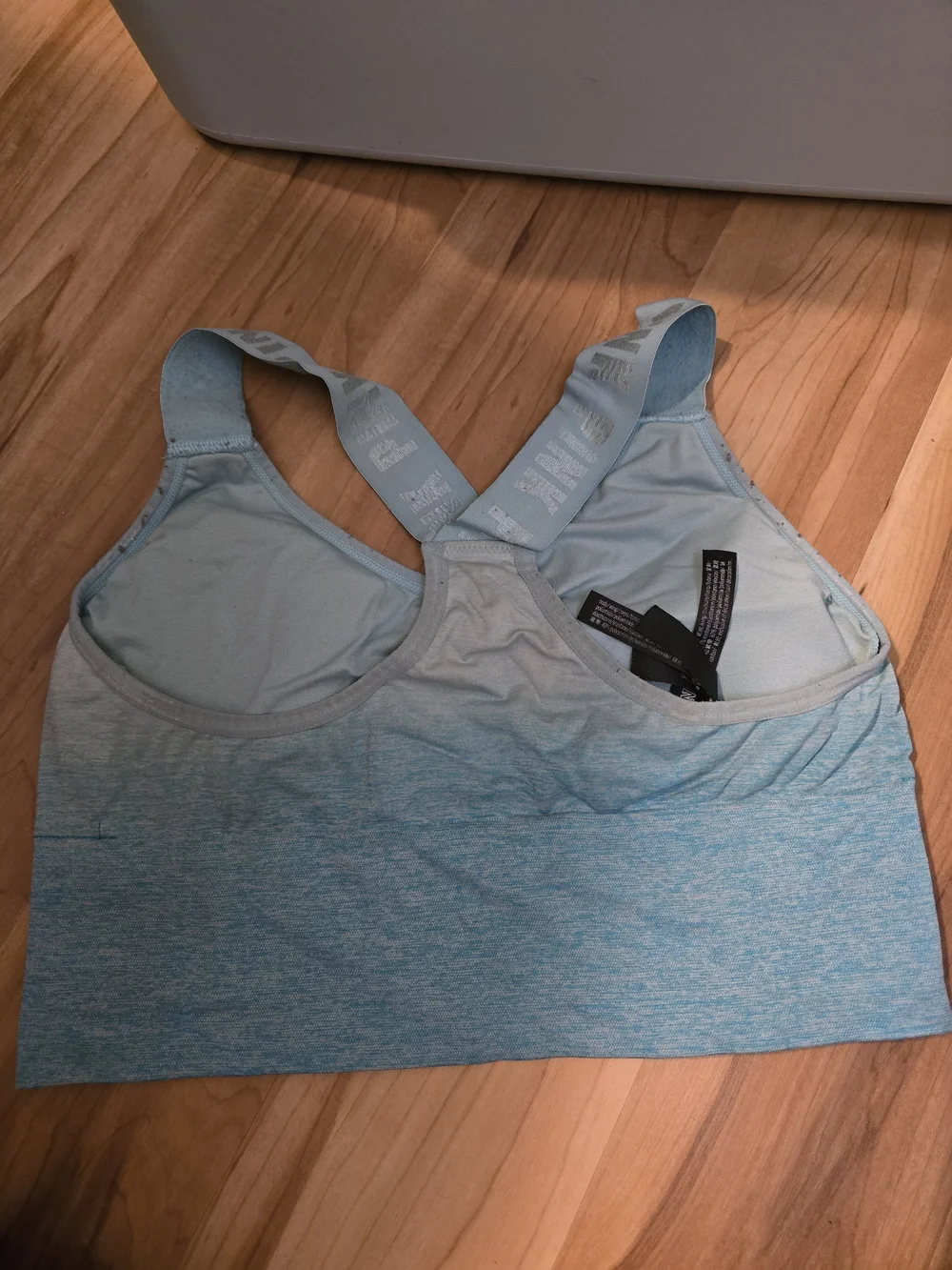 PINK Victoria's Secret Light Blue Ombre Racerback Sports Bra - Picture 2 of 2